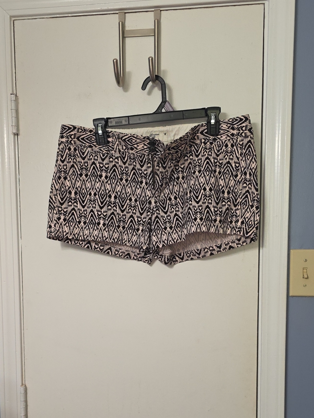 American Eagle Outfitters Black & Cream Printed Drawstring Shorts